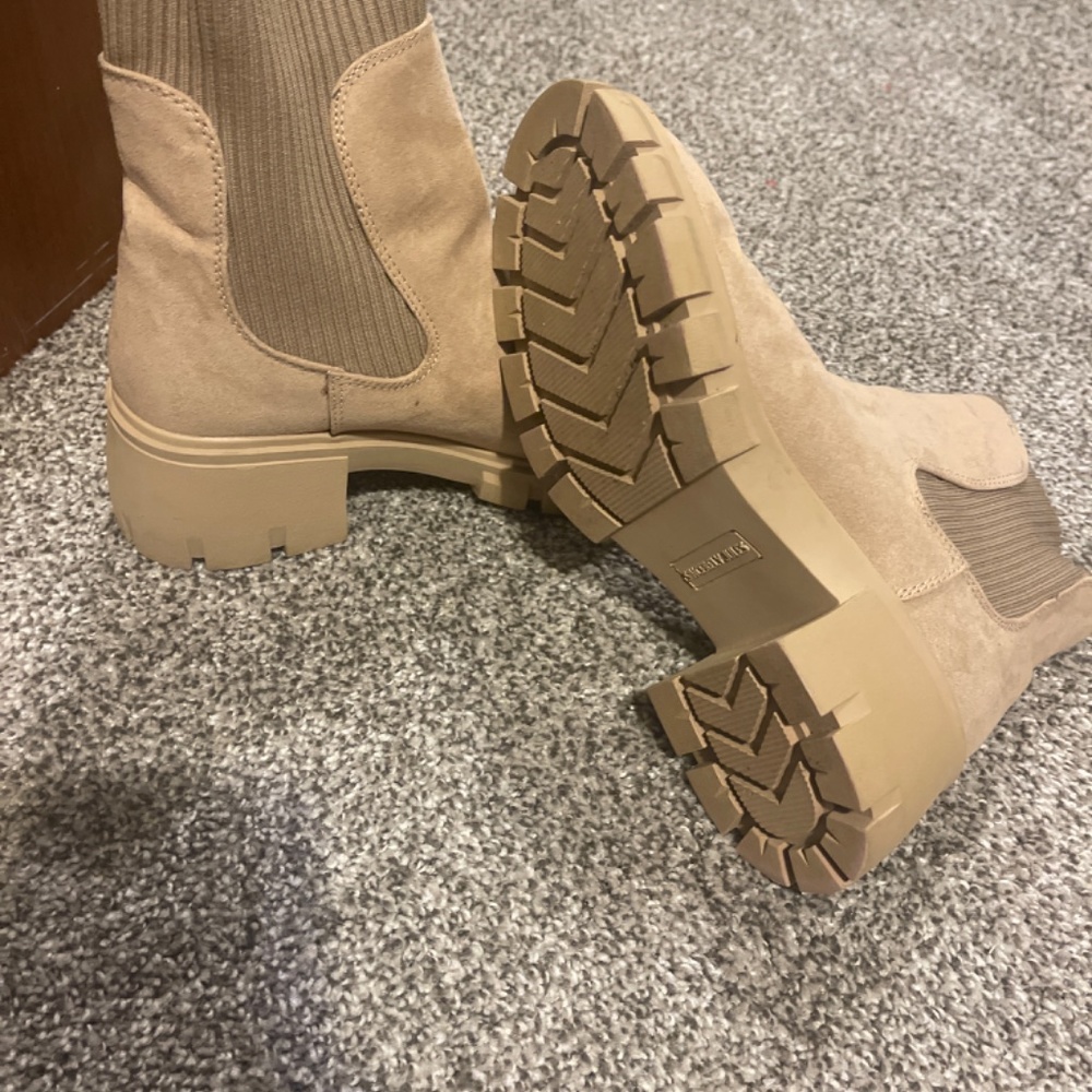 Boots - Picture 2 of 2